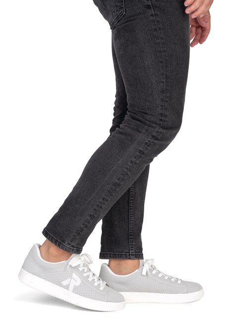 Sneaker Low U1904