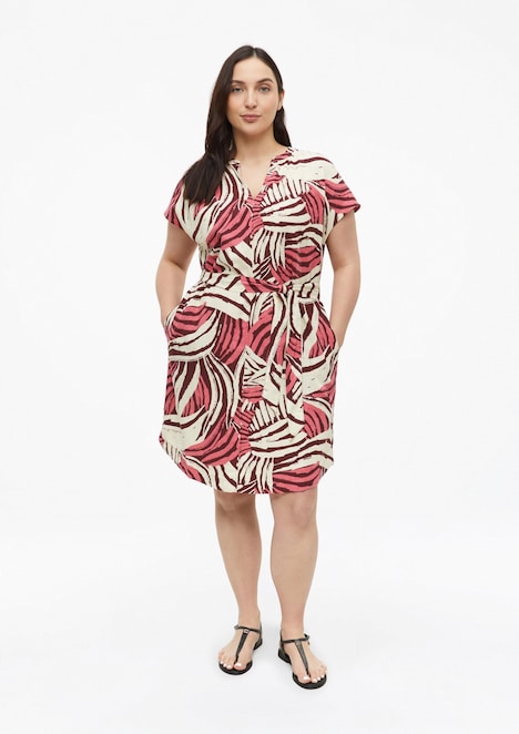 Leinenmix-Kleid mit Eingrifftaschen