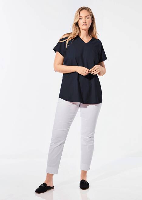 Shirt mit V-Ausschnitt