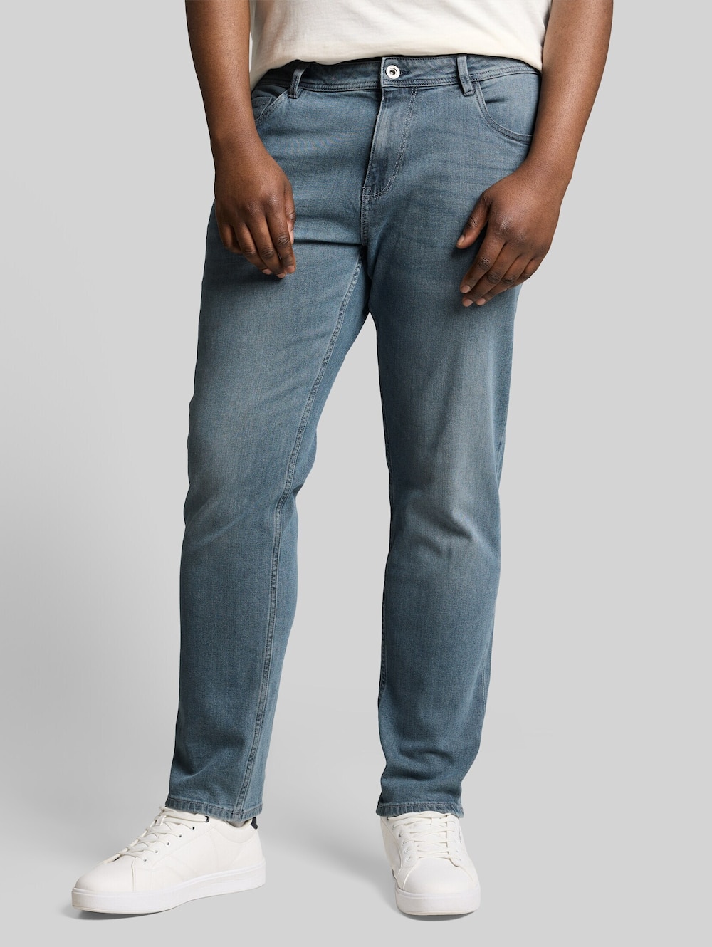 TTPLUS REGULAR Jeans
