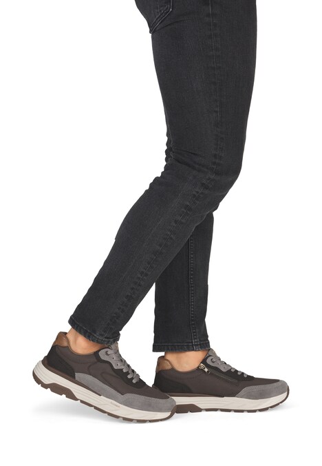 Sneaker Low 06100