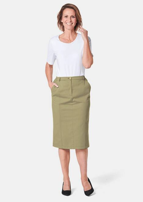 Sportlich eleganter Satinrock