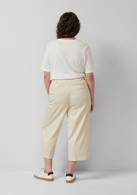 Culotte mit Bügelfalte