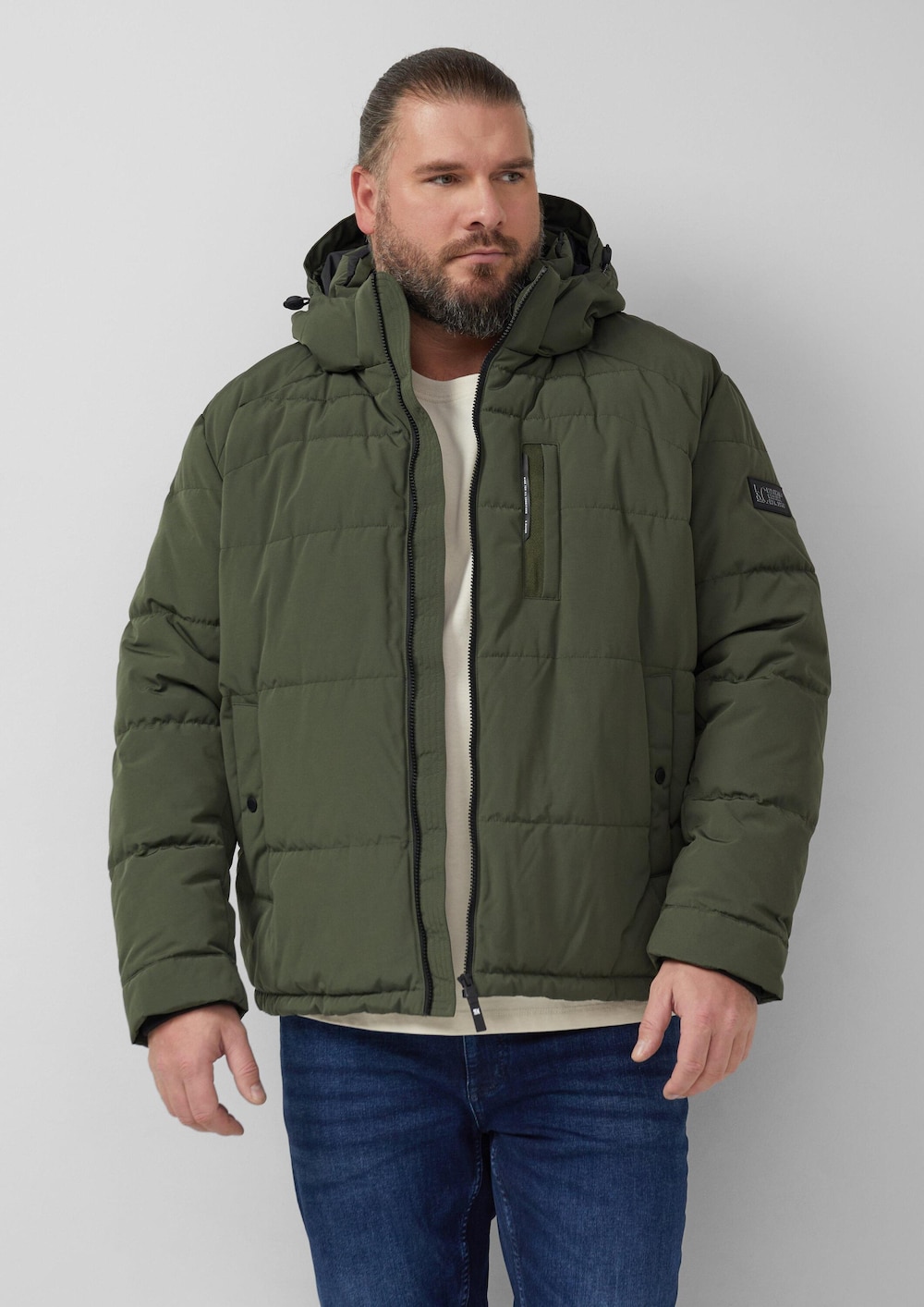 Wasserabweisende Pufferjacke mit abnehmbarer Kapuze