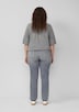 Jeans / Mid Rise / Slim Fit