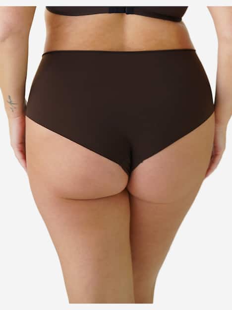 High-Brazilian-Slip INVISIBLE