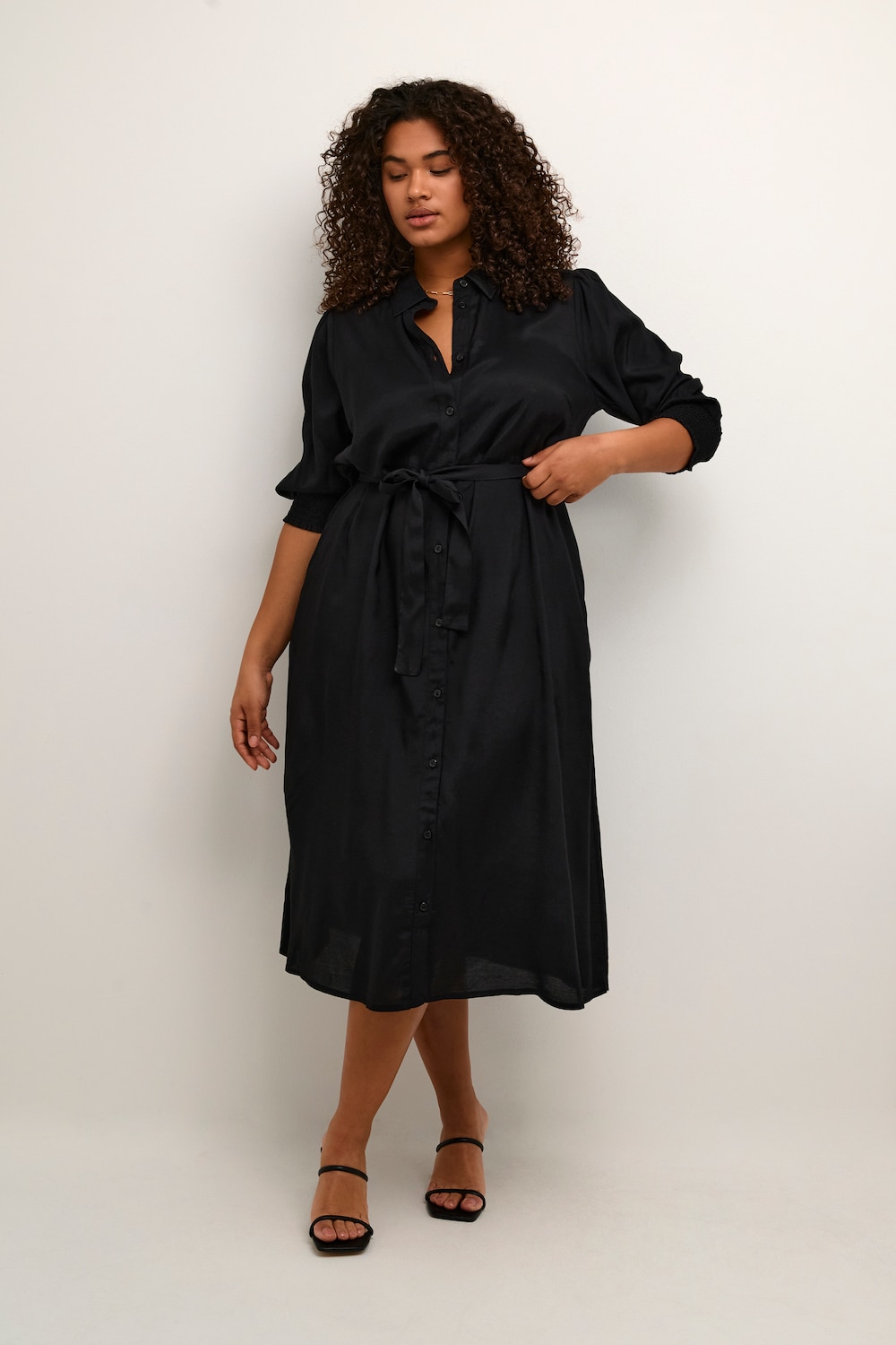 Kleid Regular fit