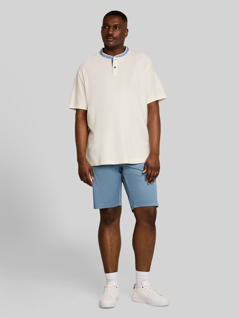 Poloshirt mit Stehkragen