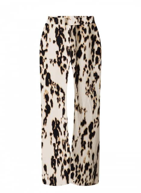 Hose Hajar Essential