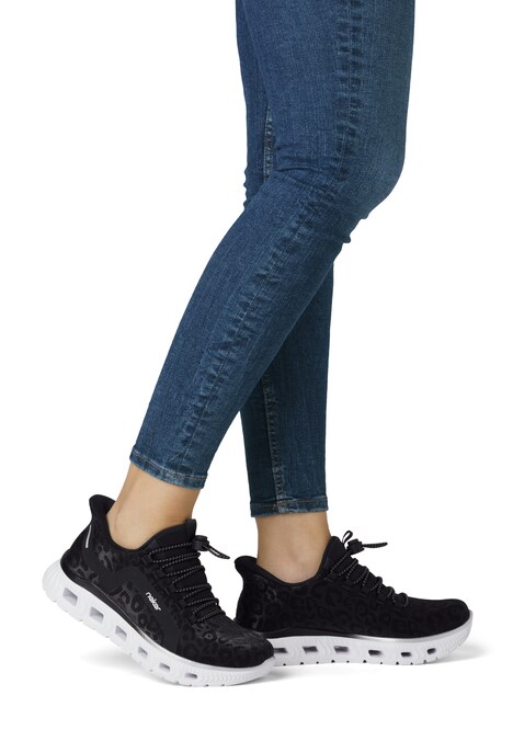 Sneaker Low M6066