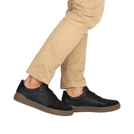 Sneaker Low U0710