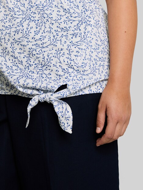 T-Shirt mit Knotendetail