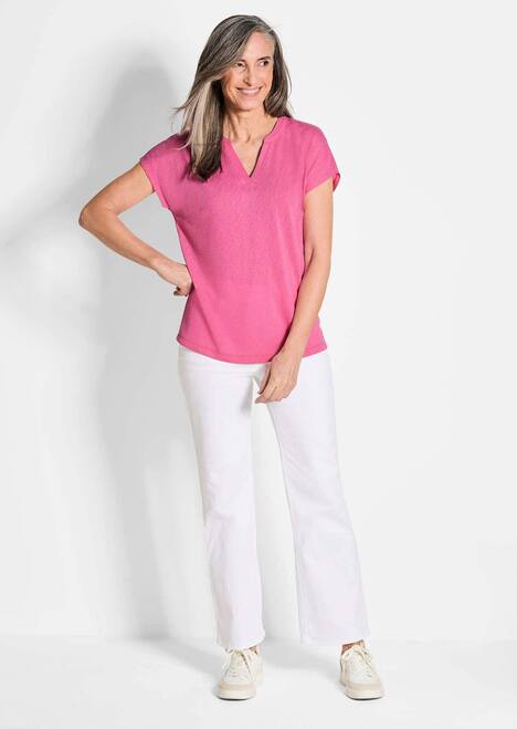 Luftiges Basicshirt mit V-Ausschnitt