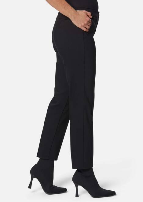 Sportive Jerseyhose mit figurformendem Einsatz