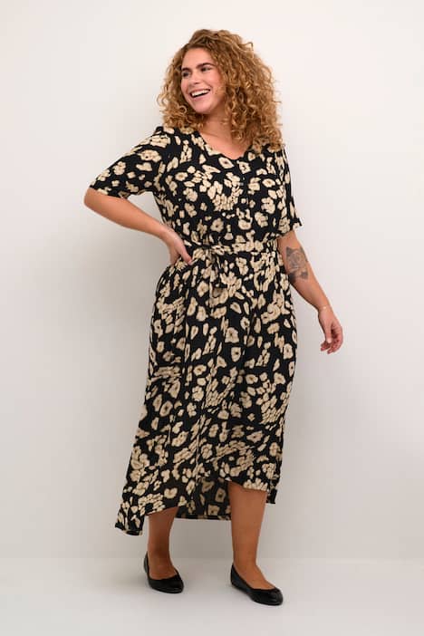 Kleid Regular fit