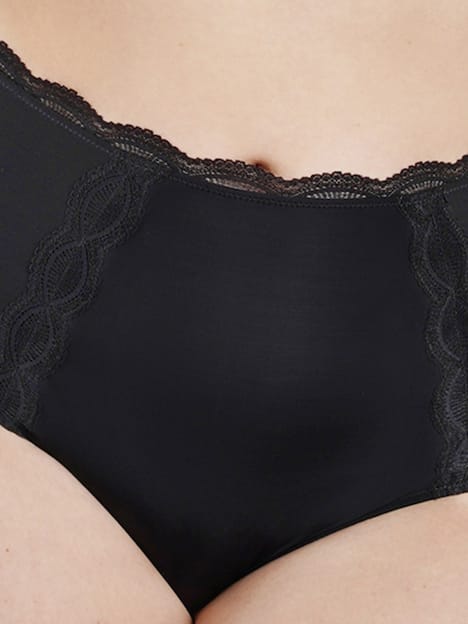 High-Waist-Panty Clara