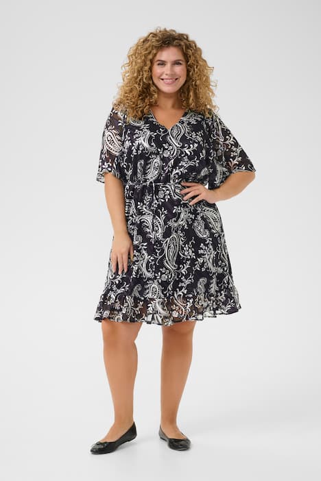 Kleid Regular fit