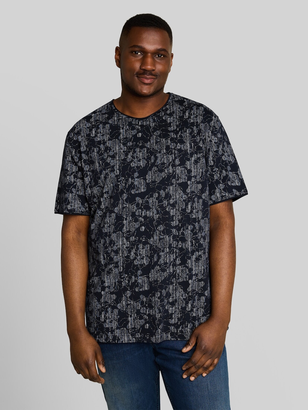T-Shirt mit Allover-Print
