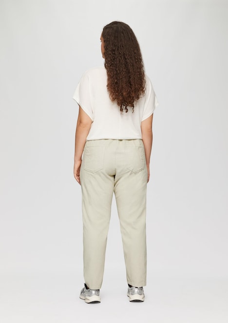 Jogpants aus Feincord