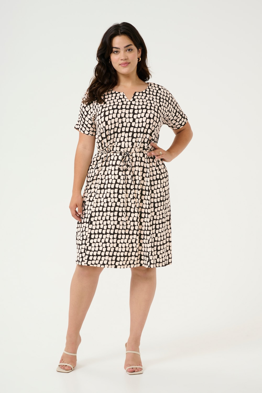 Kleid Regular fit