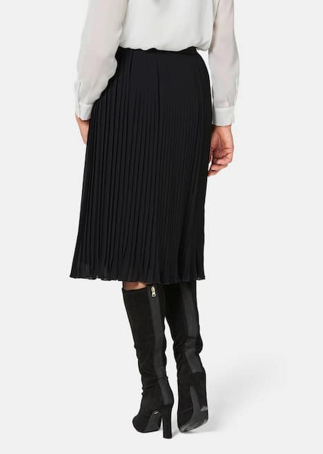 Schwingender Plisseerock