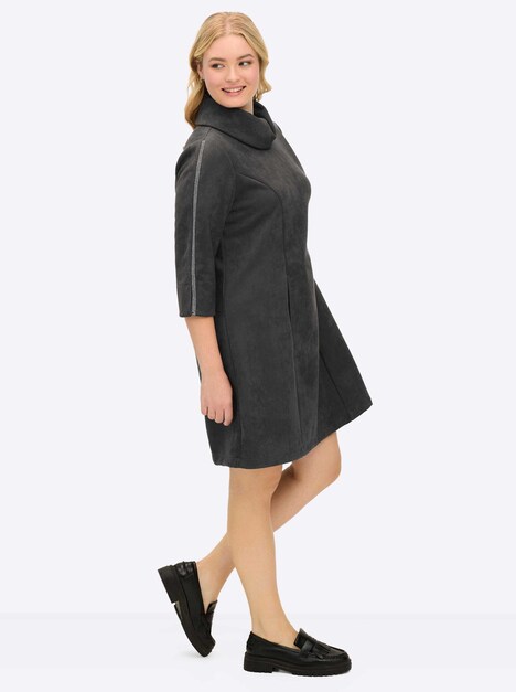 Velours-Kleid 3/4-Arm Uni Rollkragen