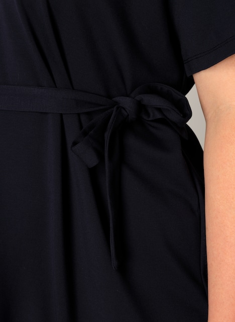 Kleid Yenna