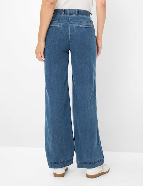 Style PAM FLARED  Jeans