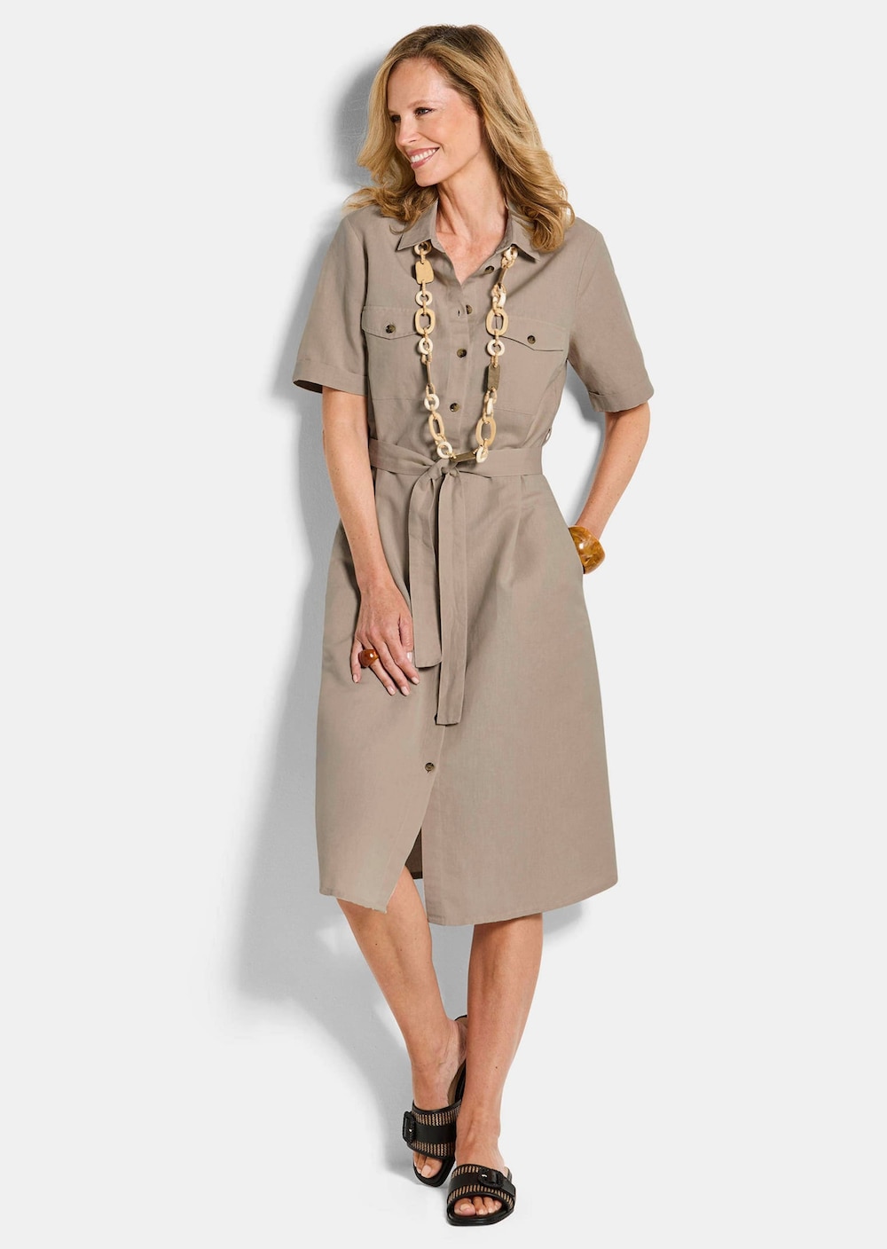 Leinenkleid im Safari-Look
