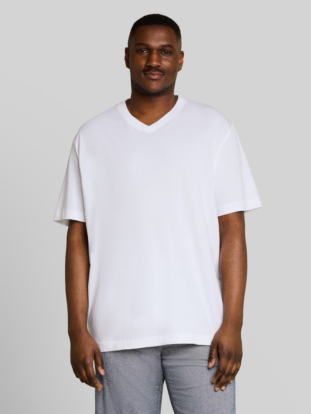 T-Shirts mit V-Ausschnitt im 2er-Pack