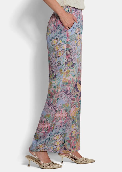 Luftige Sommerhose mit Patch-Muster
