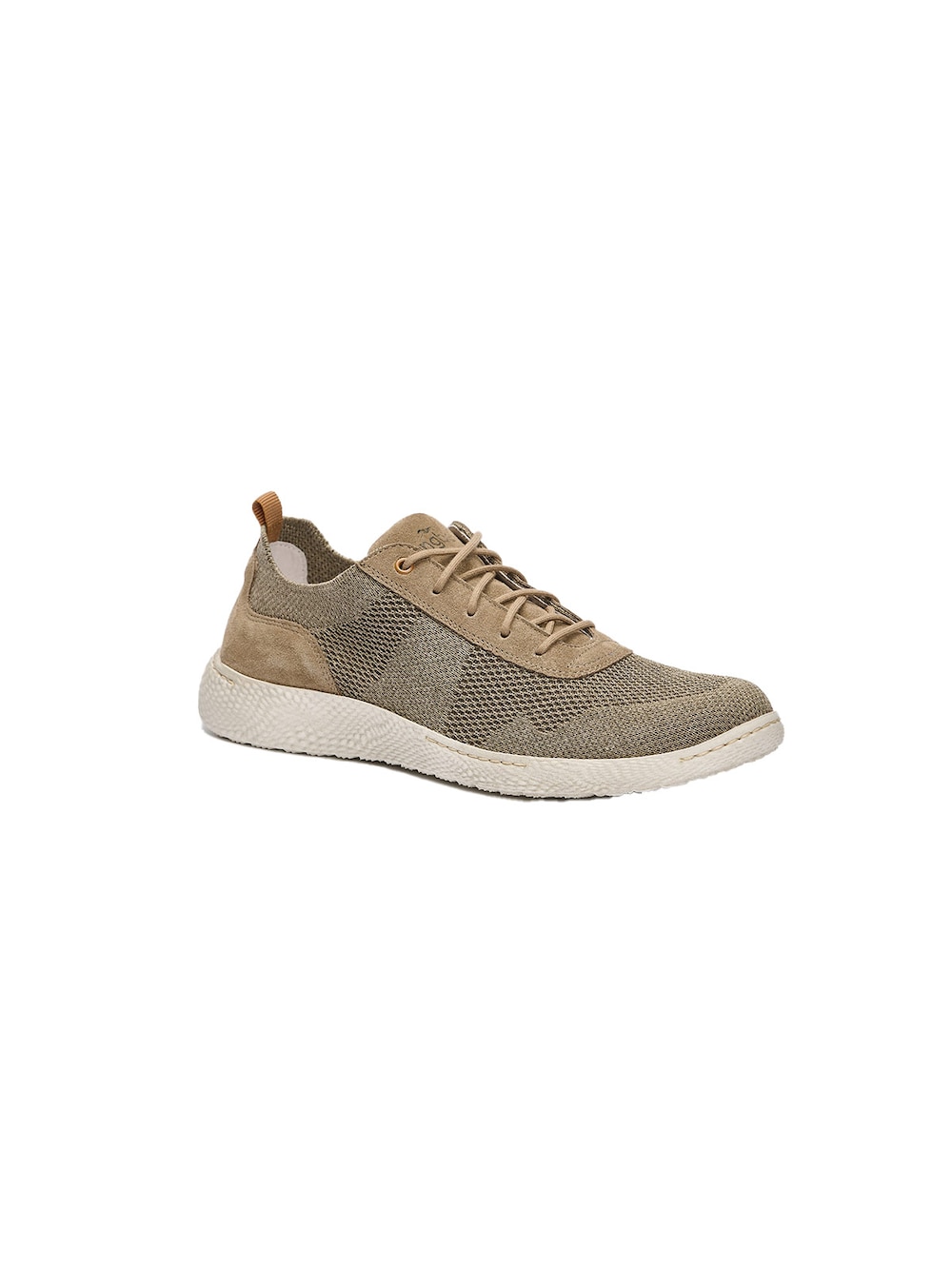 Sneaker aus Materialmix