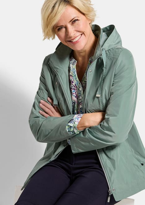 Outdoor-Jacke mit Kapuze
