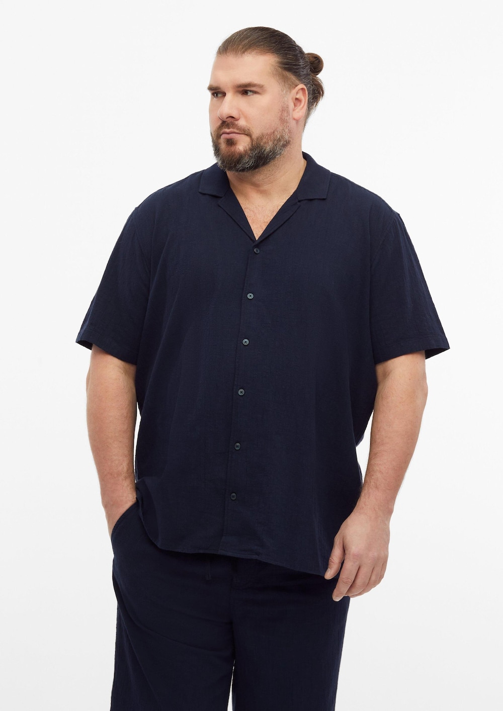 Resort Fit: Weiches Kurzarm-Hemd mit Knopfleiste
