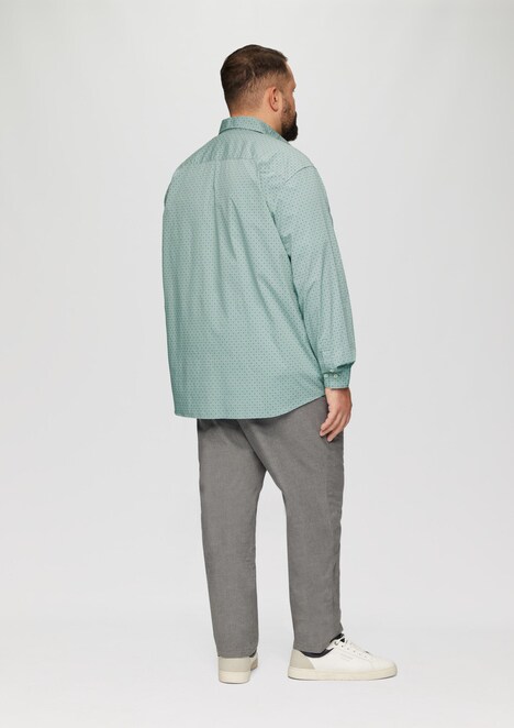 Slim Fit: Gemustertes Hemd mit Kentkragen
