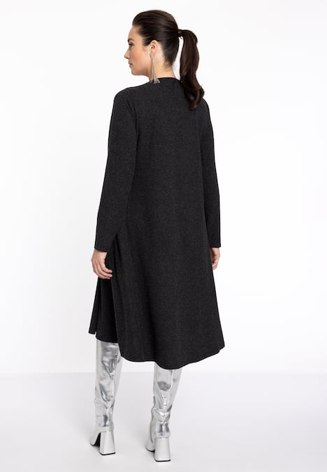 Kleid mit Strasssteinen