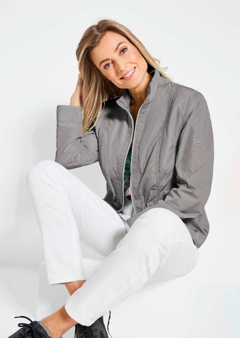 Modieus jack voor het tussenseizoen