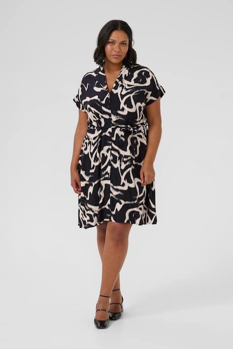 Kleid Regular fit