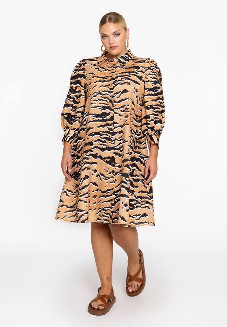 Kleid mit Tierdruck