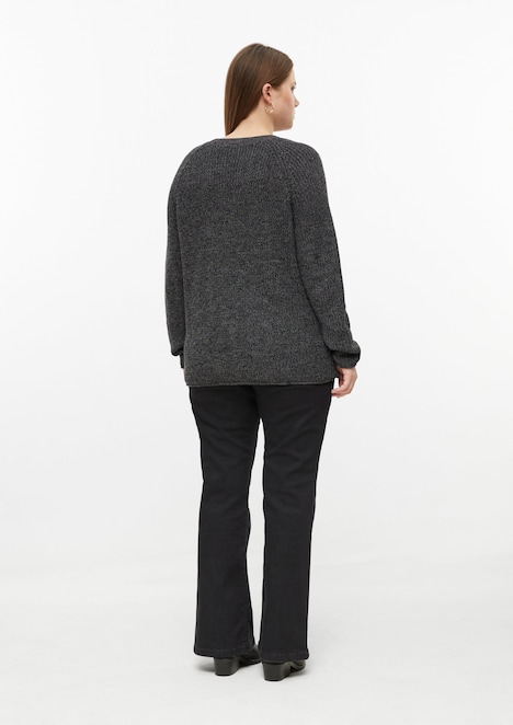 Pullover mit Rippstruktur und Rollkanten