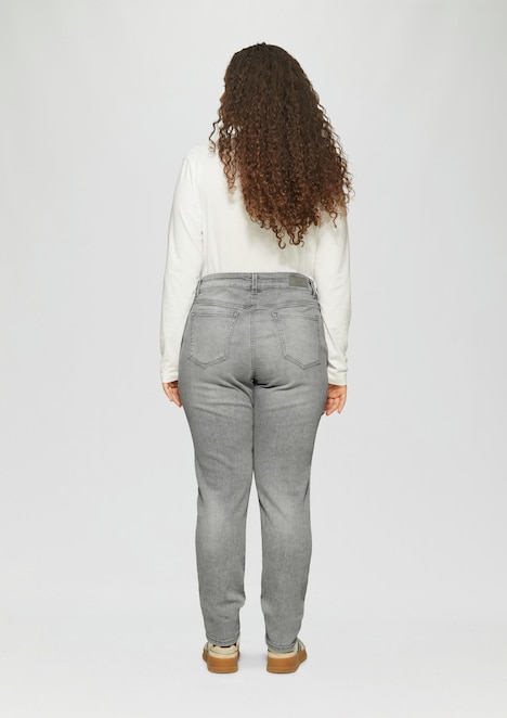 Jeans / Skinny Fit / Mid Rise / Skinny Leg