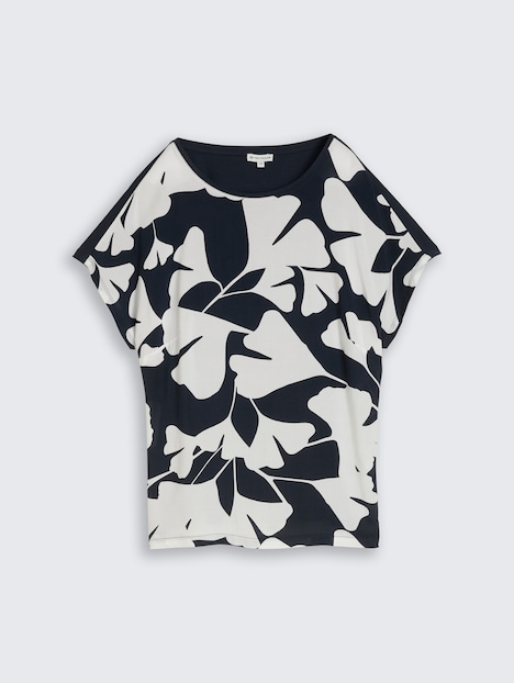T-Shirt im Material-Mix
