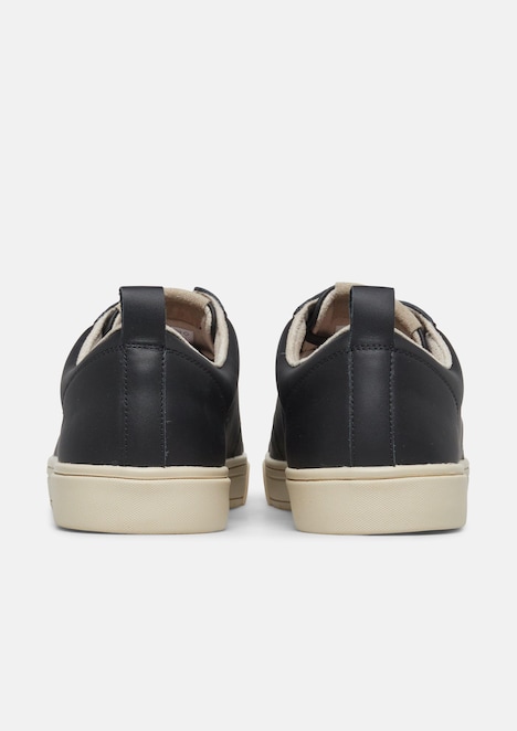 Leder-Sneaker mit Schnürung