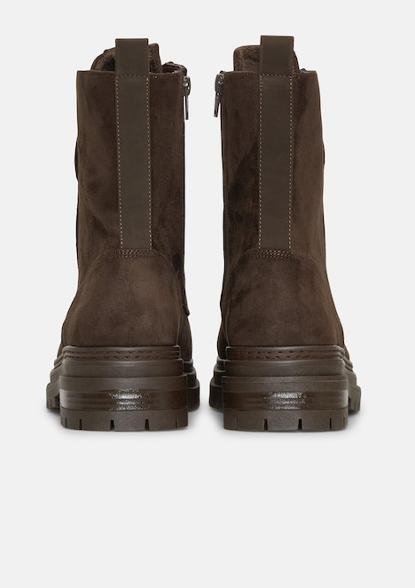 Stiefel in Leder-Optik mit Schnürung