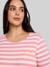 T-Shirt mit Stickerei