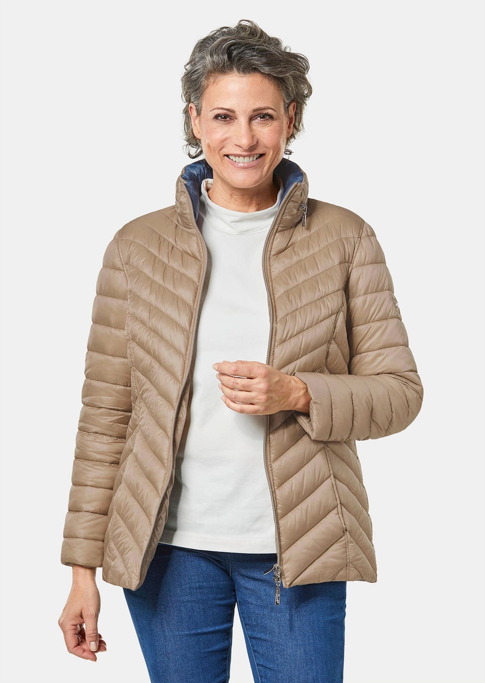 Leichte Steppjacke in knitterarmer Ware