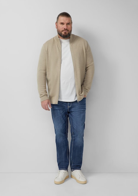 Baumwoll-Strickjacke mit Stehkragen und Logo-Patch