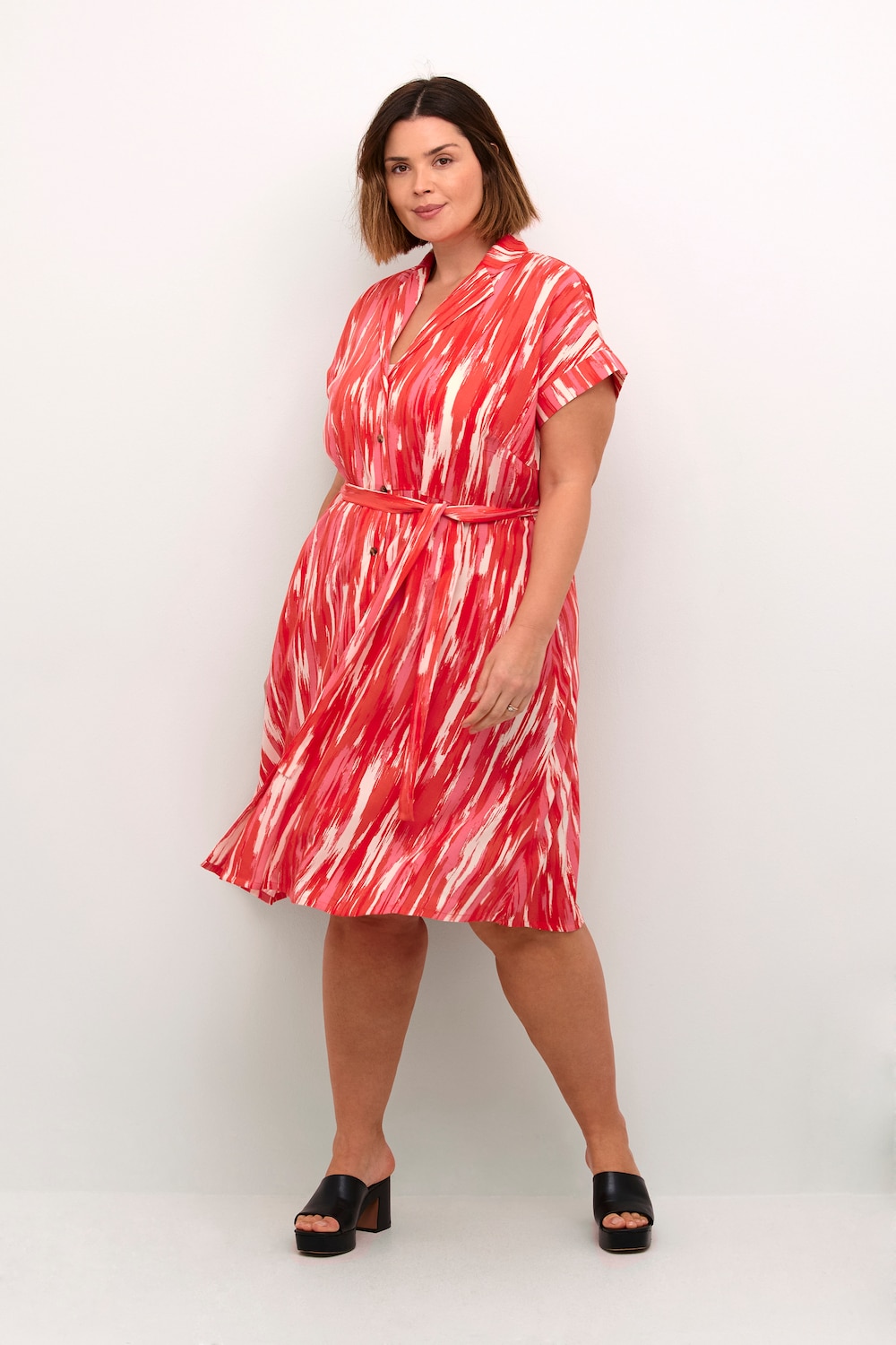 Kleid Regular fit