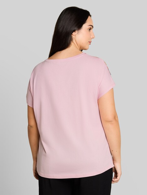 T-Shirt im Material-Mix