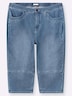 Capri-Jeans erhöht